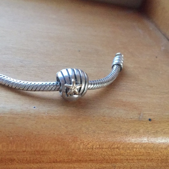 Pandora Retired Sea Shell 14k Gold Two Toned Charm - Picture 2 of 7